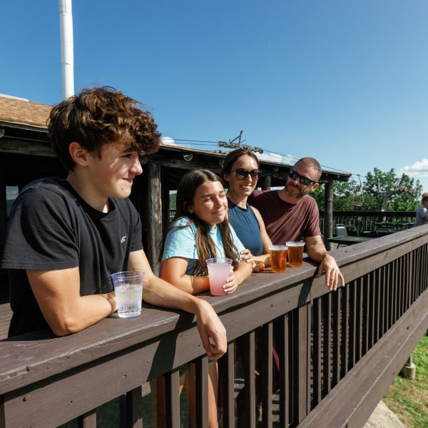 Meister Hut Railing Family